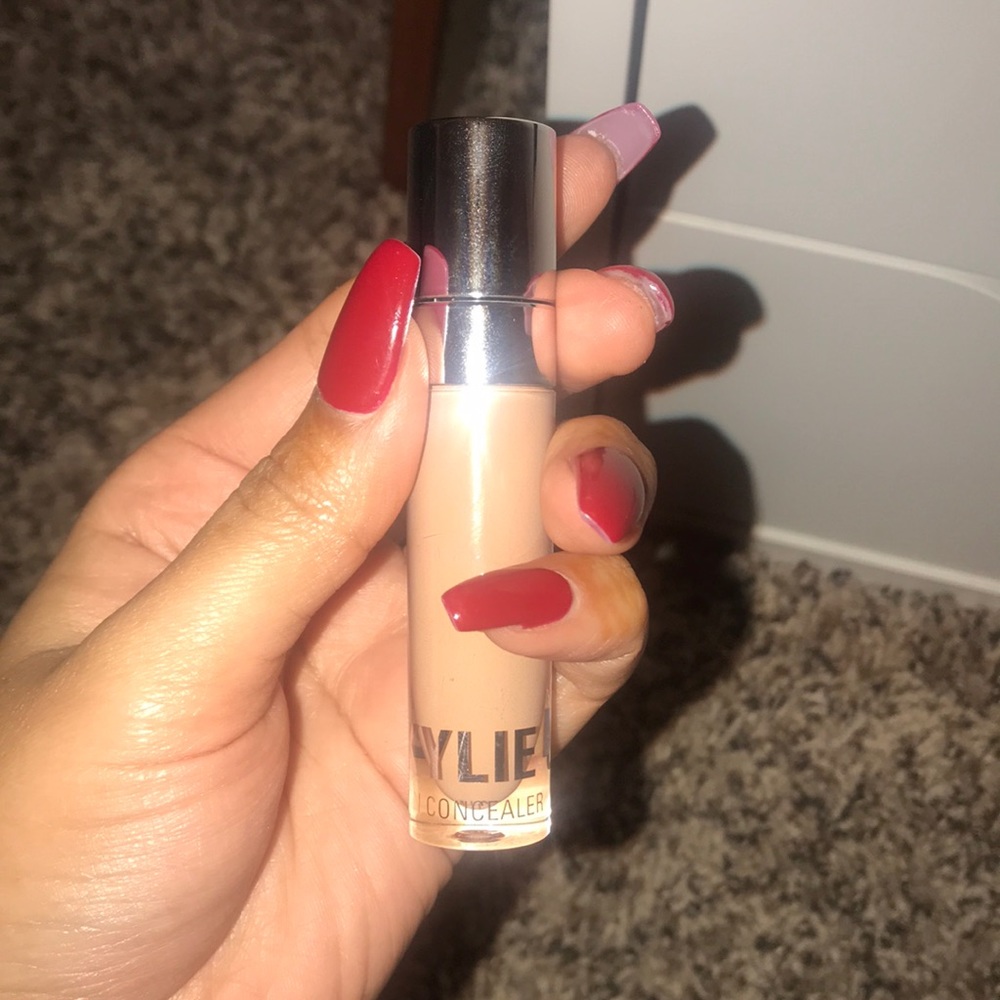 Kylie Cosmetics Concealer